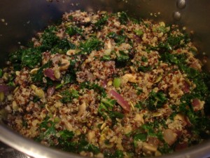 Quinoa and Kale Pitas with Tahini Dressing -- Edge Up As Us
