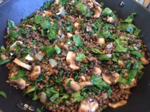 Quick and Easy Lentils with Spinach and Mushrooms -- Edge Up As Us

