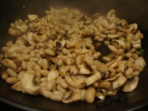 Quinoa and Rice Stir-fry with Cashews & White Beans -- Edge Up As Us
